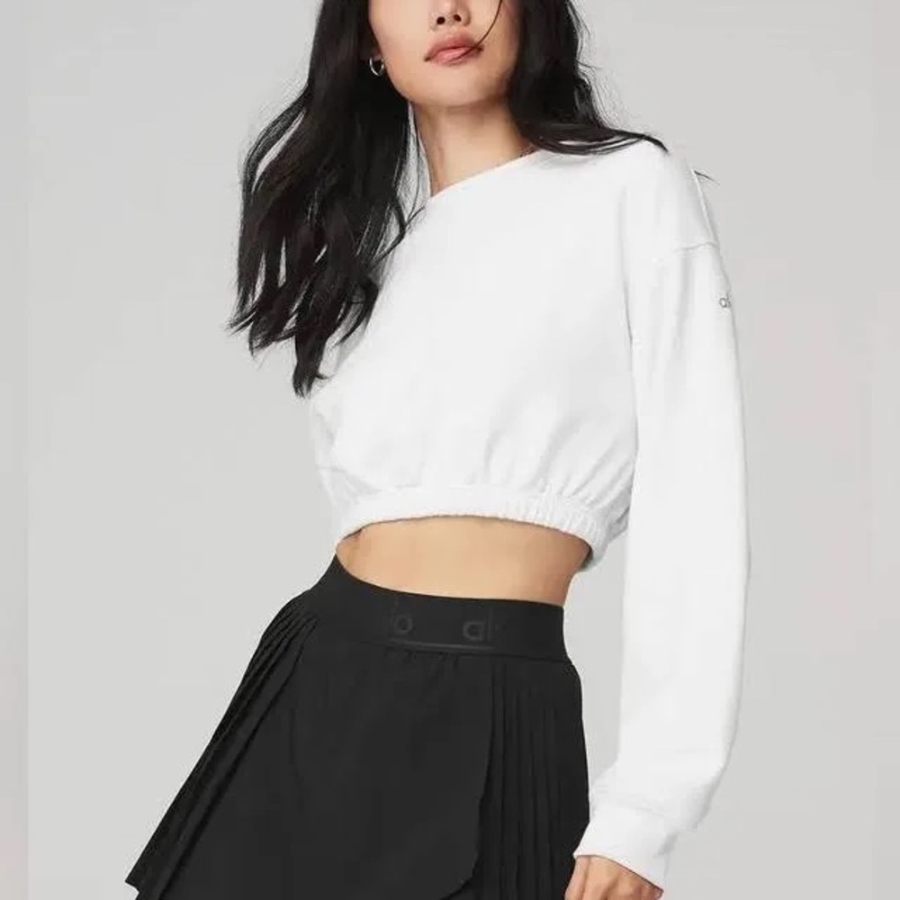 ALO YOGA DEVOTION CREW NECK PULLOVER IN WHITE